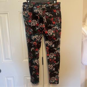 Anthropologie Pilcro and the Letterpress Floral Jeans